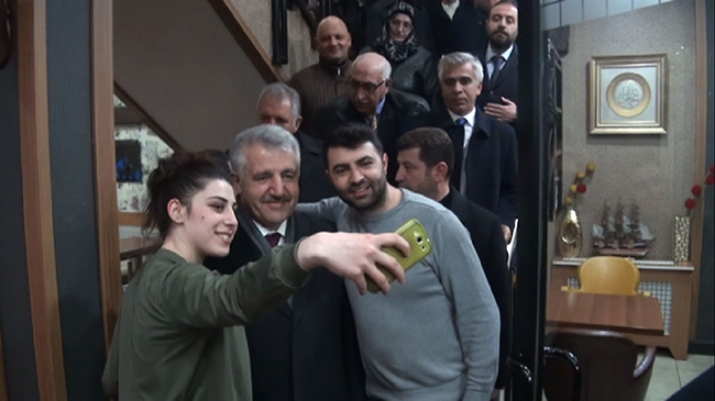 bakan-ahmet-arslan-esnaf-ziyareti-(6).jpg