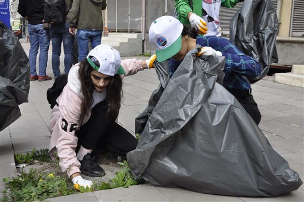 bugun-dunya-temizlik-gunu-(25).jpg
