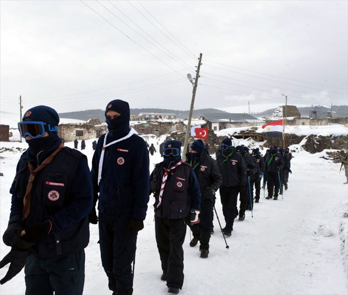 erzurumda-11-ulke-23-kentten-izciler-ecdadin-izinden-yurudu-(3).jpg