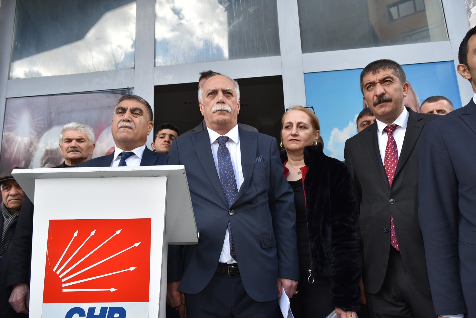 ilhami-hoca,-chp’den-kars-milletvekili-aday-adayligini-acikladi-(4).jpeg