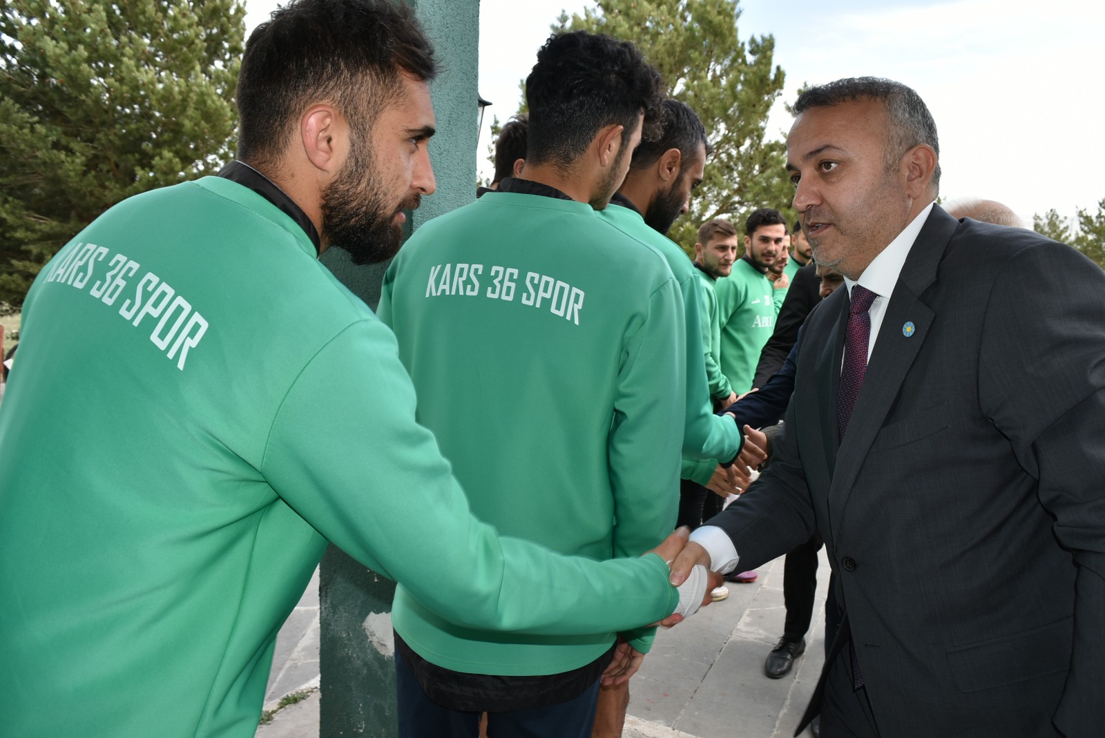 iyi-parti-kars-milletvekili-adaylari-kars-36-spor’u-ziyaret-etti-(5).jpeg