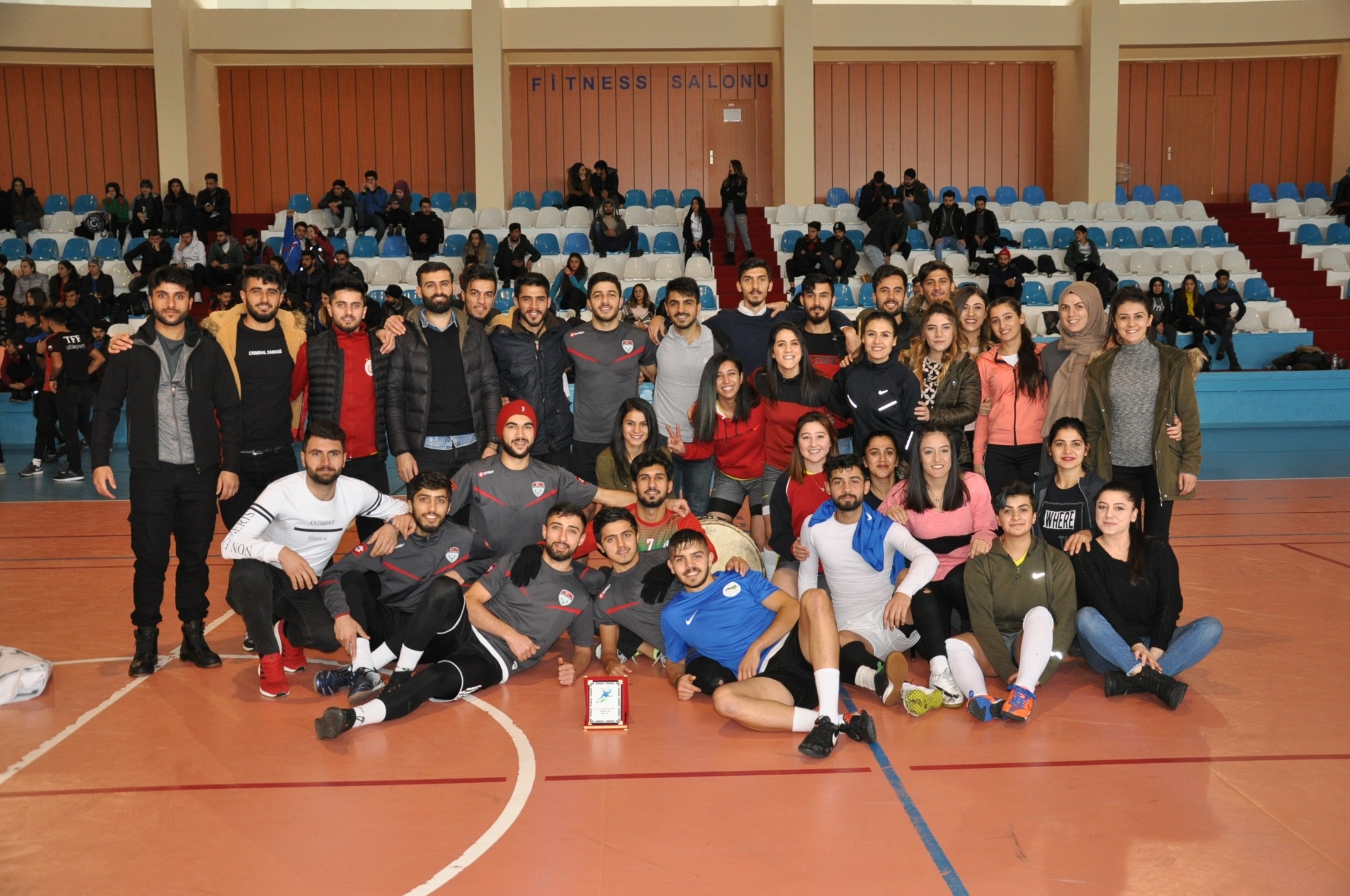 kars’ta-futsal-turnuvasi-sona-erdi-(3).jpg