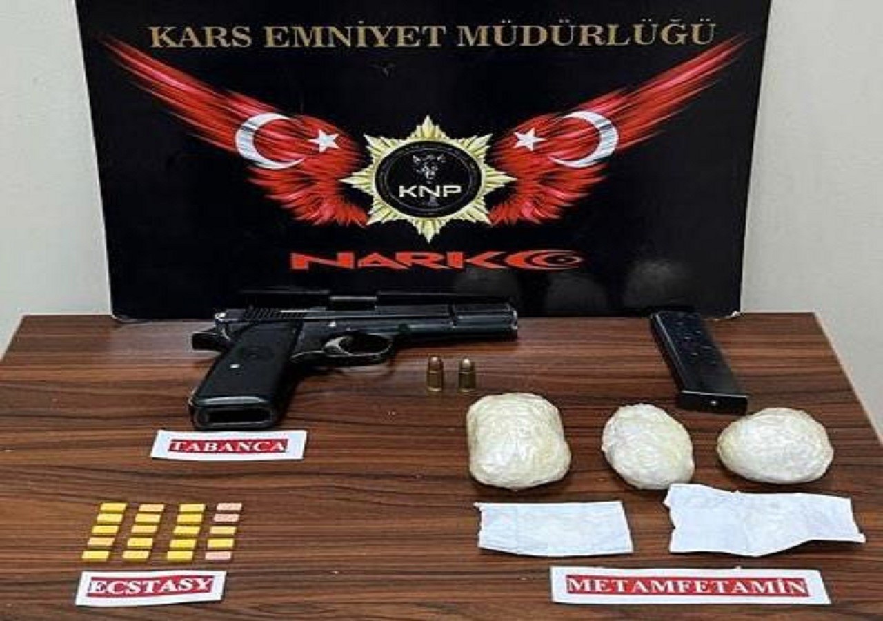 kars’ta-uyusturucu,-(2).jpg