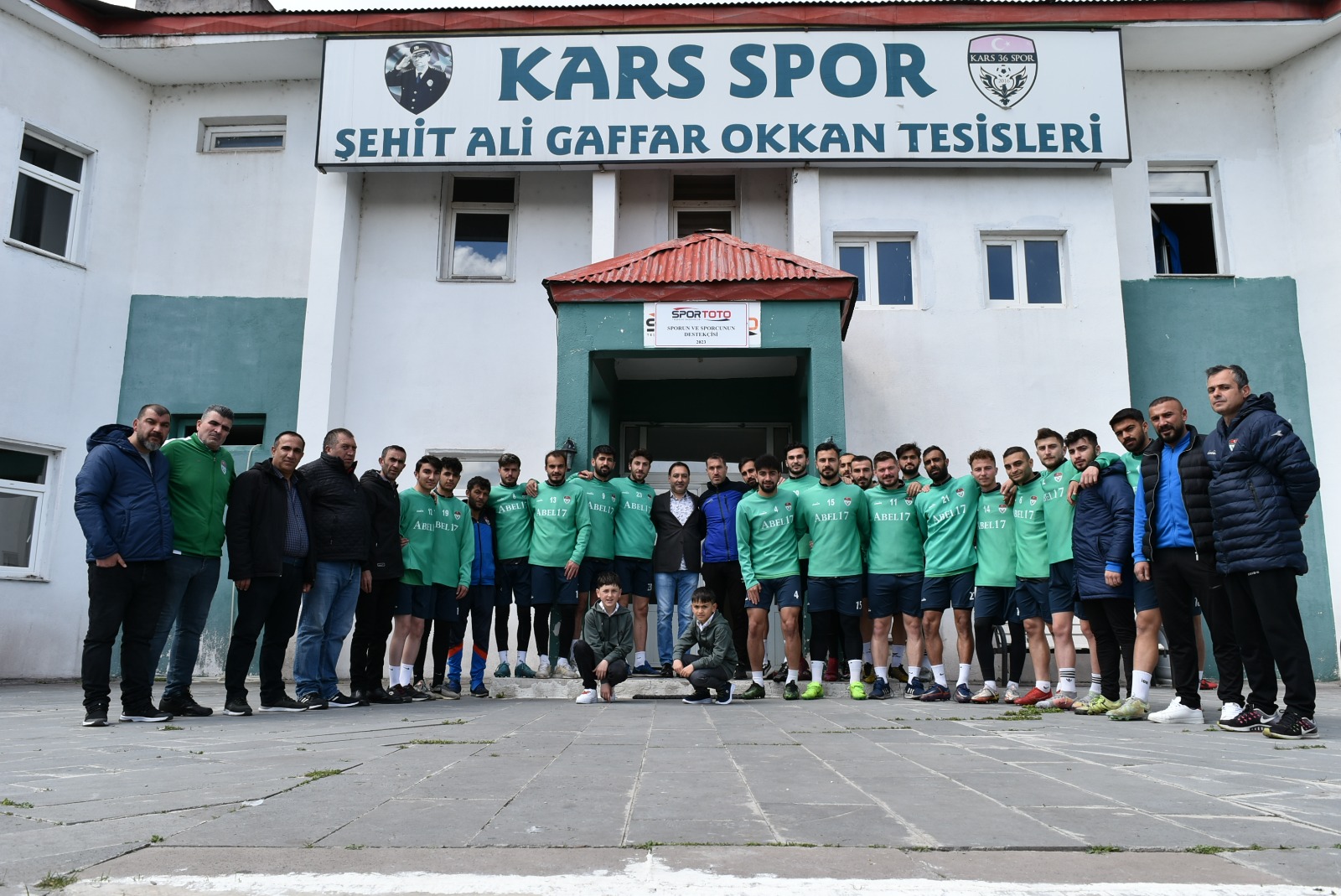 kars-36-spor-da-seker-tadinda-bayramlasma-(4).jpg