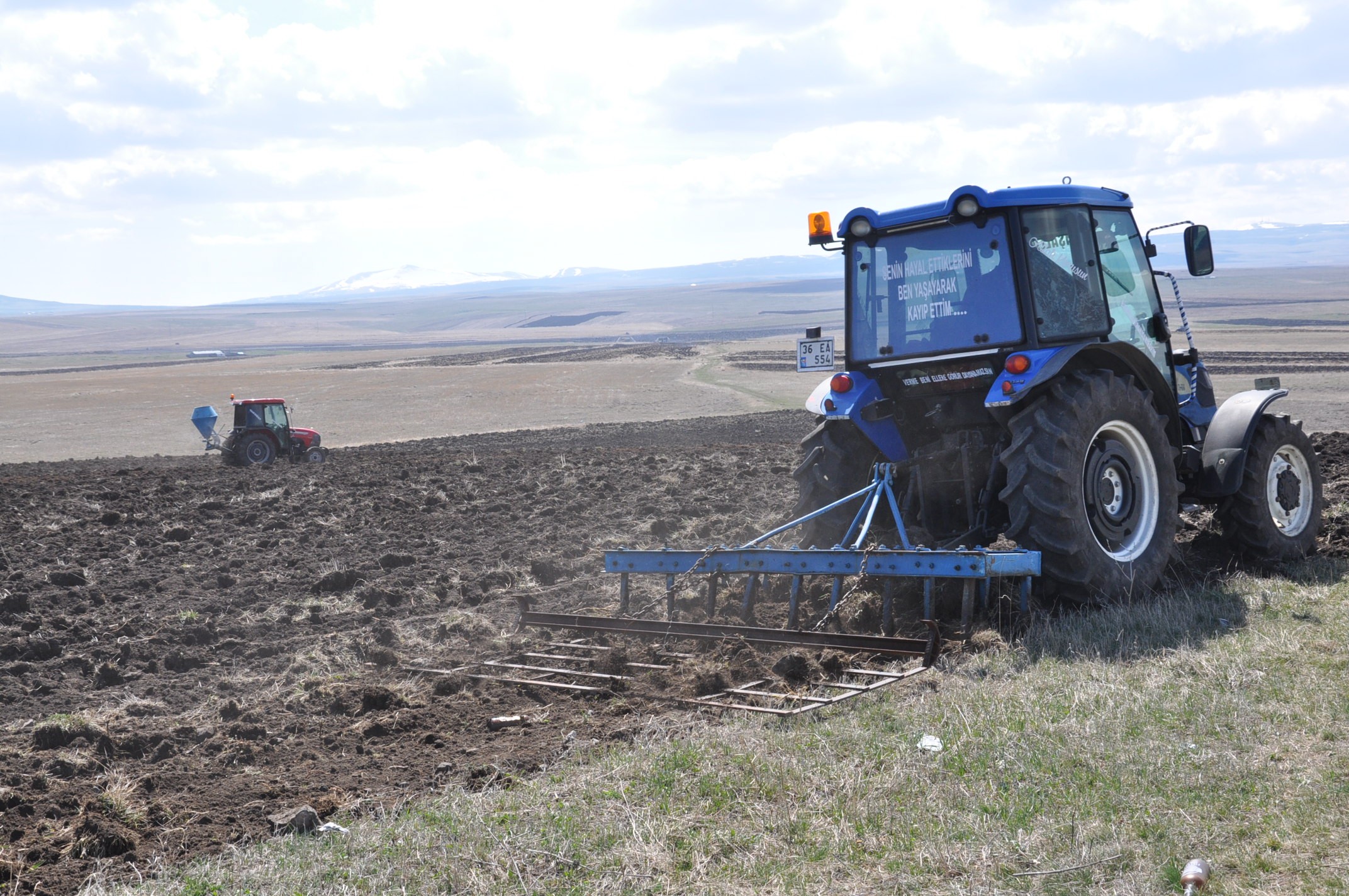 kars-tarla-ekimi-basladi-(4).jpg