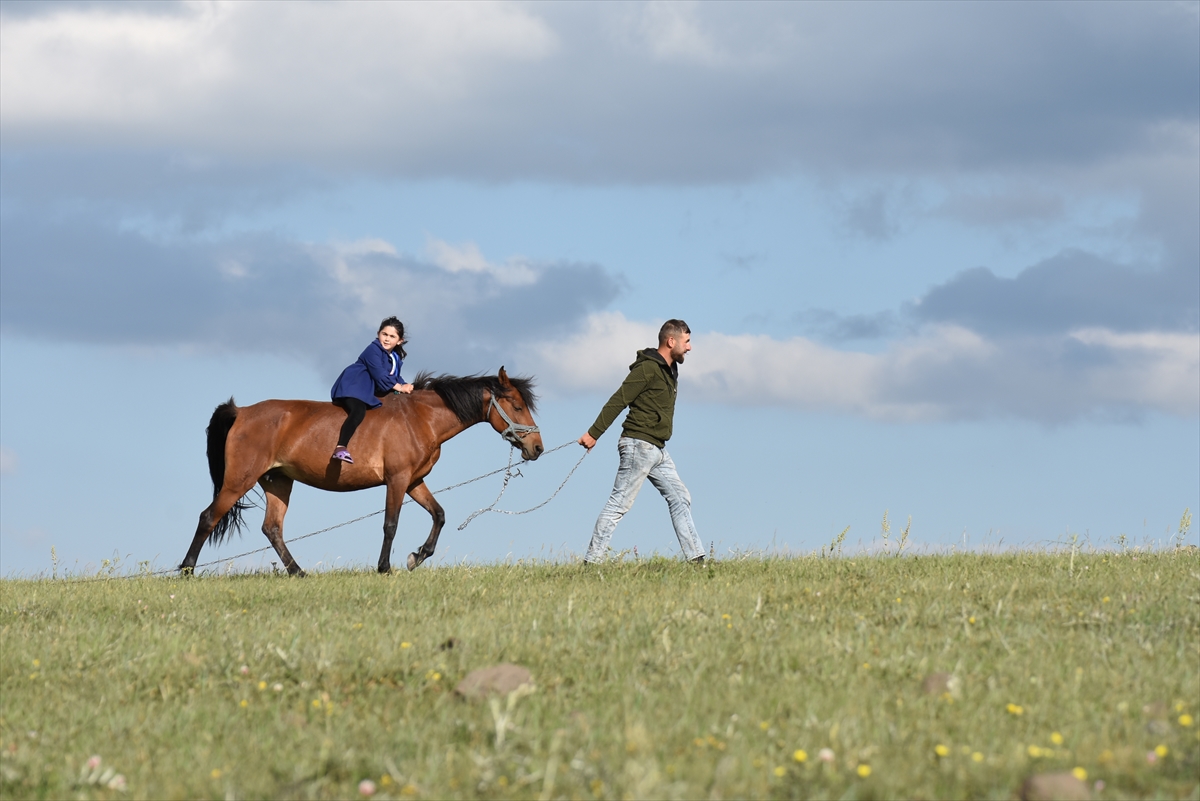 koylulerin-yayla-mesaisi-renkli-goruntuler-olusturdu-(1).jpg