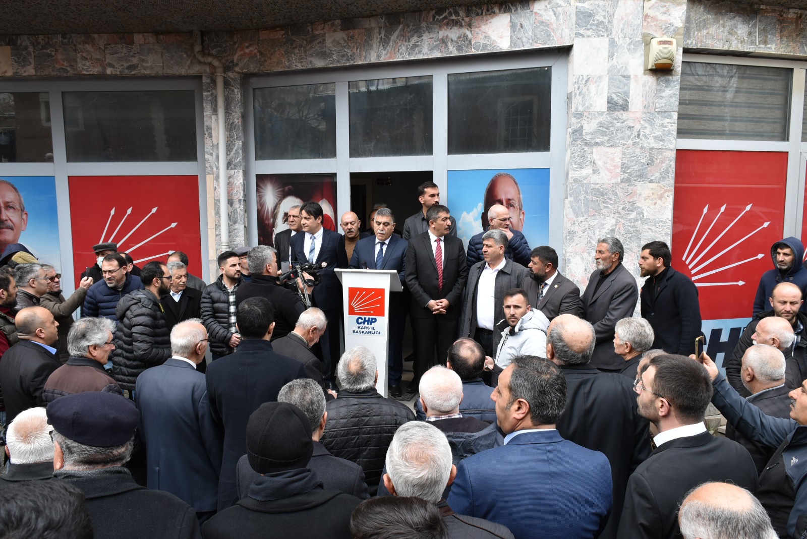 mahir-aydemir’in-aday-adayligi-aciklamasi-miting-havasinda-gerceklesti-(4).jpeg