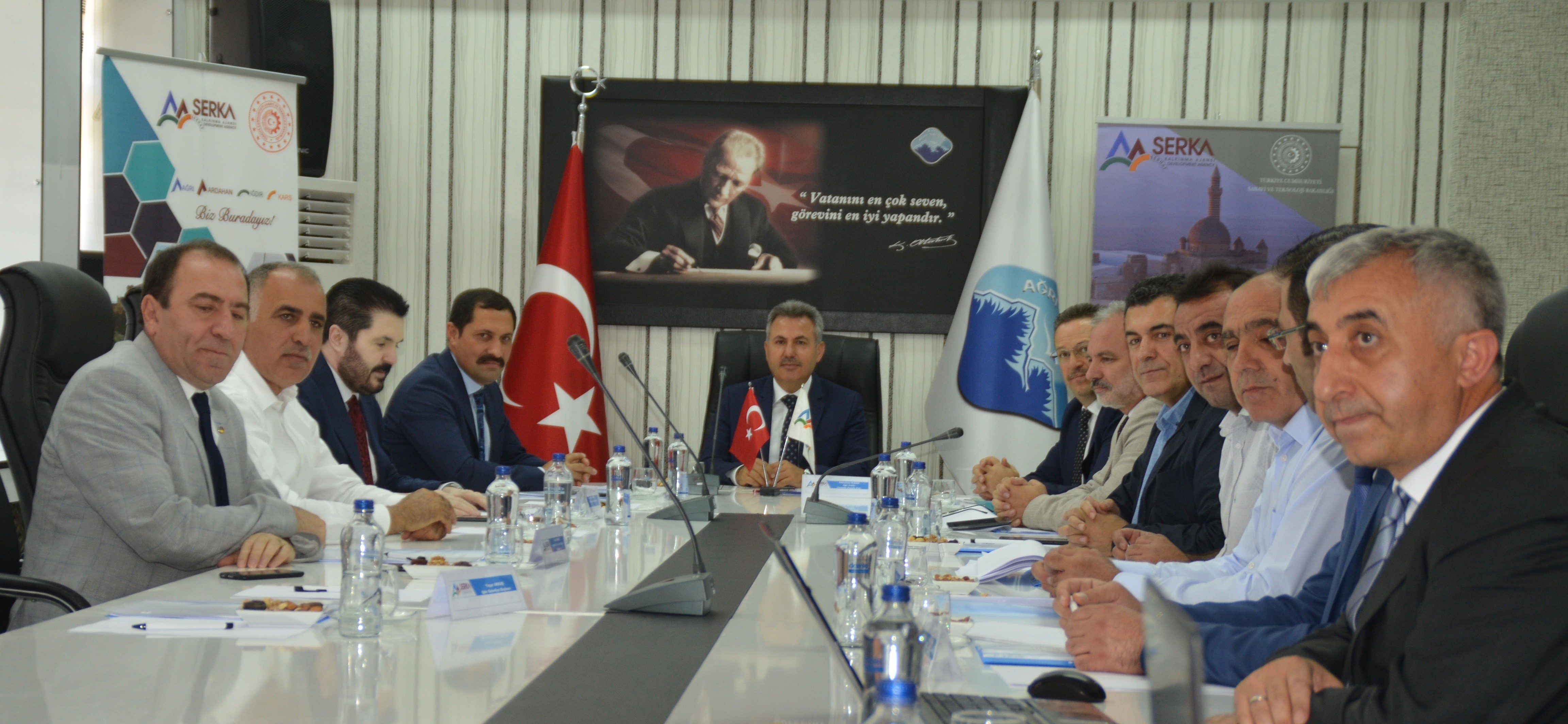 serka-yonetim-kurulu-agri’da-toplandi-(3).jpg